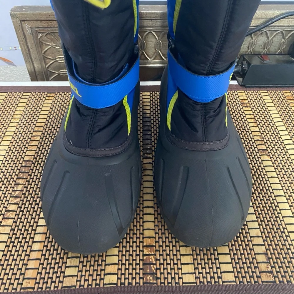 SOREL Kids Blue Nylon Flurry Waterproof Insulated Snow Boot Size 6‎